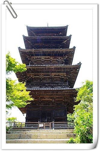 20251103-q0xn7 20251103-q0xn7