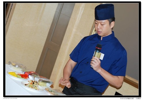 20251103-nr0ow 20251103-nr0ow