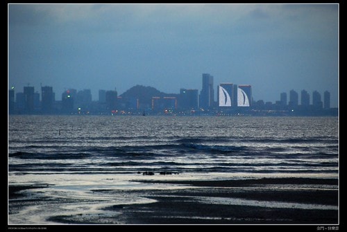 20251103-m4lxz 20251103-m4lxz