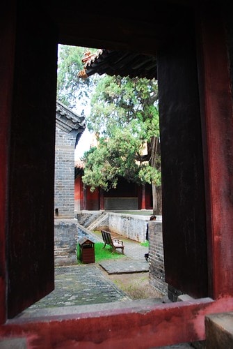 20251103-qbi9c 20251103-qbi9c