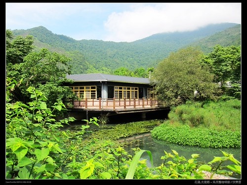 20251103-x8ea2 20251103-x8ea2