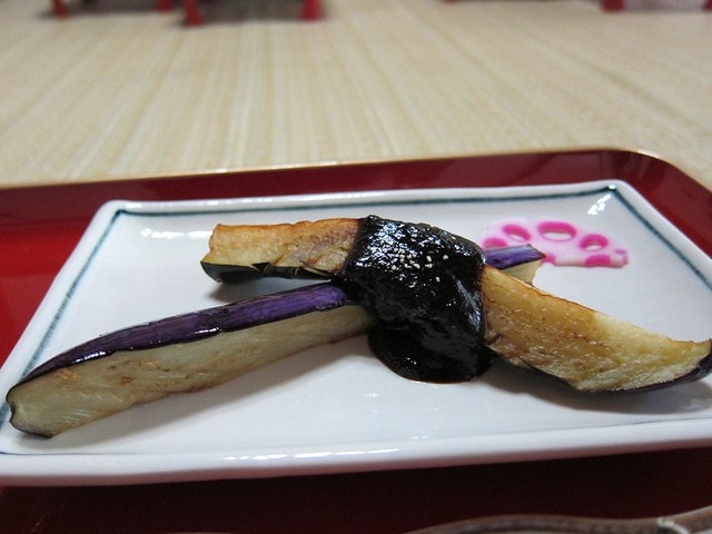 20251103-67a75 20251103-67a75