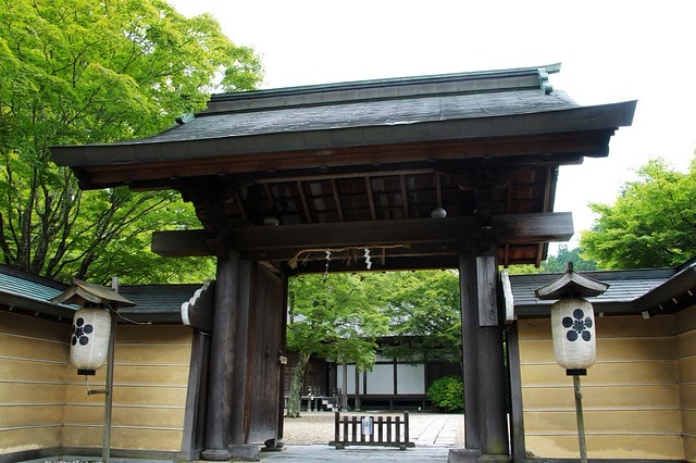 20251103-7z63n 20251103-7z63n