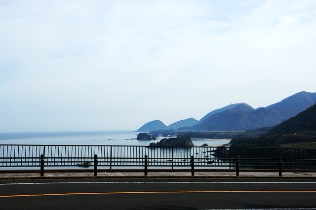 20251103-5mo5d 20251103-5mo5d