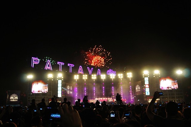 20251103-dlg51 20251103-dlg51