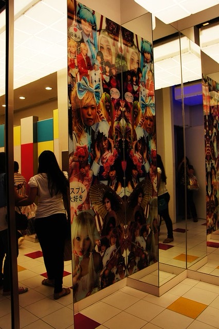 20251103-w7u6k 20251103-w7u6k