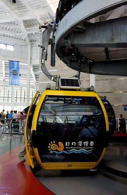 20251103-df8vz 20251103-df8vz