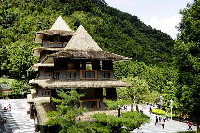 20251103-djl9v 20251103-djl9v