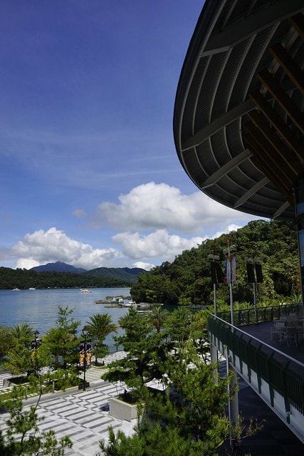 20251103-g0r5q 20251103-g0r5q