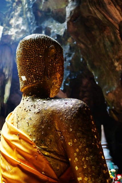 20251103-uw0gm 20251103-uw0gm