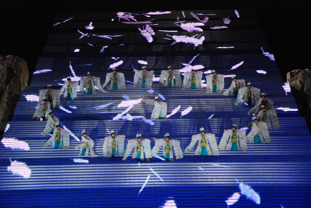 20251103-kg390 20251103-kg390