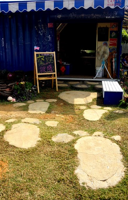 20251103-a0s5e 20251103-a0s5e