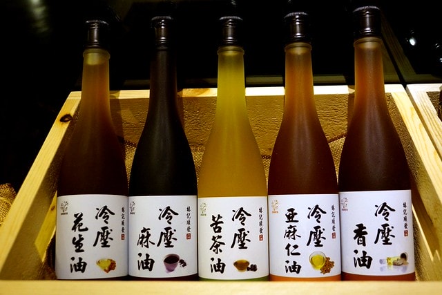 20251103-7k9at 20251103-7k9at