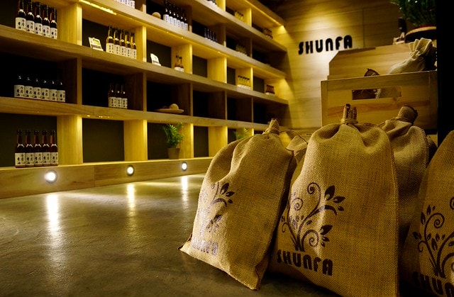 20251103-hlwmh 20251103-hlwmh