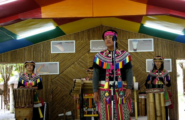 20251102-axw2w 20251102-axw2w