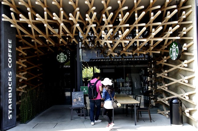 20251102-l9x4d 20251102-l9x4d