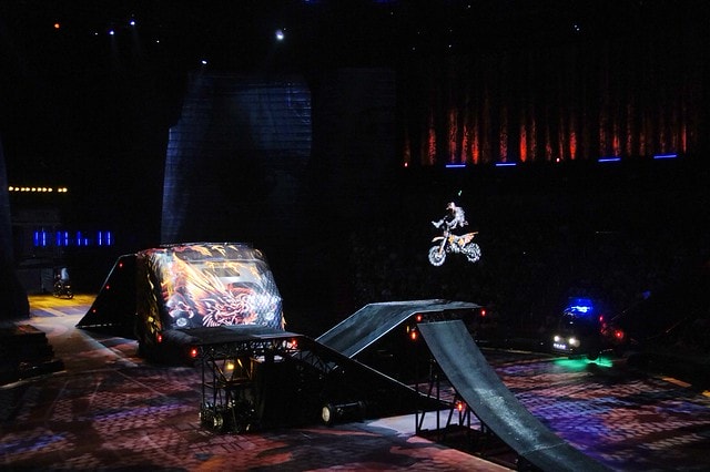 20251102-3ou3f 20251102-3ou3f