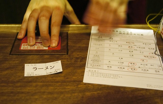 20251102-5tzjx 20251102-5tzjx