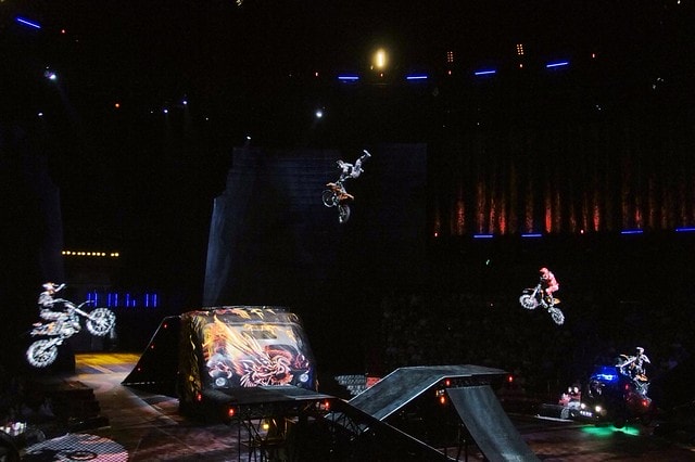 20251102-dixju 20251102-dixju