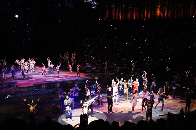 20251102-zn5m4 20251102-zn5m4