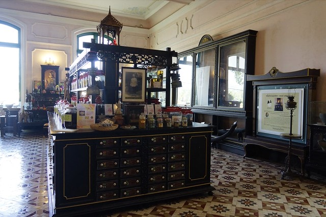 20251102-yngbu 20251102-yngbu