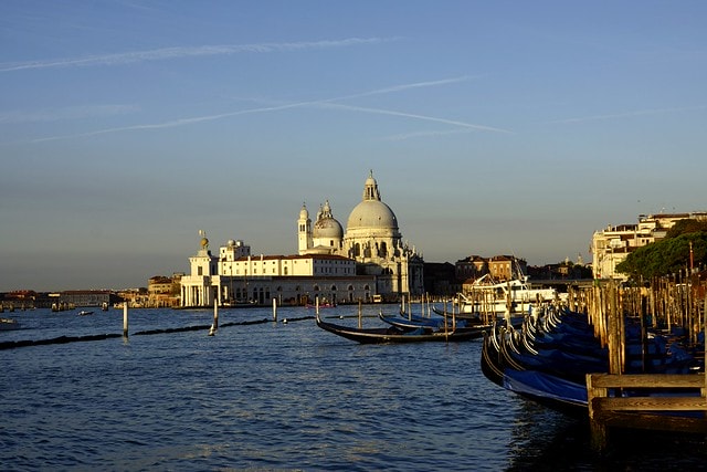 20251102-rwibz 20251102-rwibz