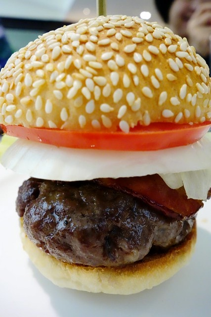 20251102-9wb57 20251102-9wb57