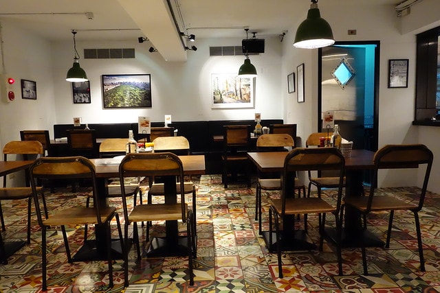 20251102-bfw8n 20251102-bfw8n