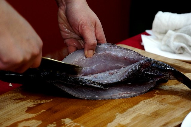 20251102-d8ur6 20251102-d8ur6