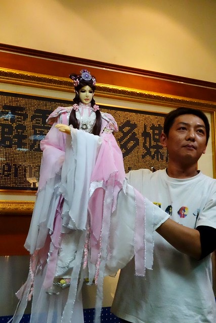 20251102-yeg10 20251102-yeg10