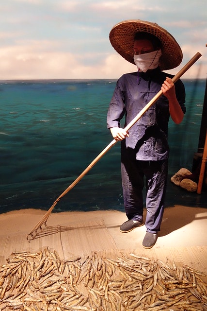 20251102-6m4ko 20251102-6m4ko