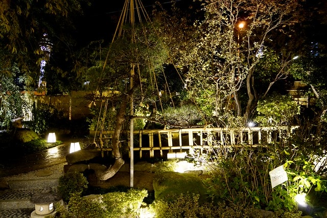 20251102-j8fzi 20251102-j8fzi