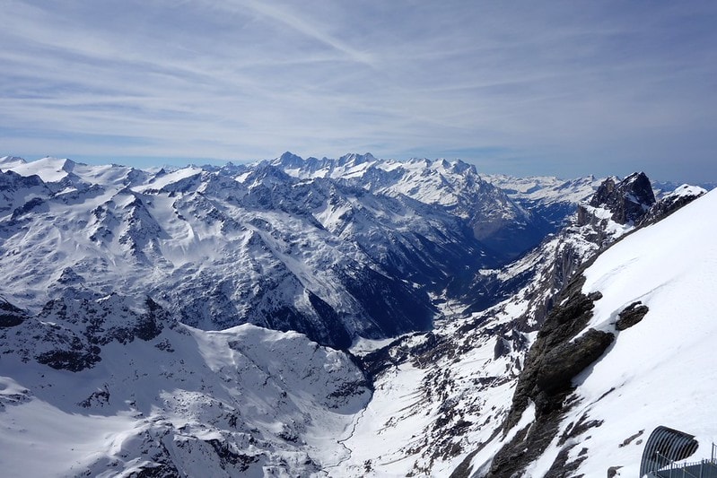 20251102-0zh2g 20251102-0zh2g