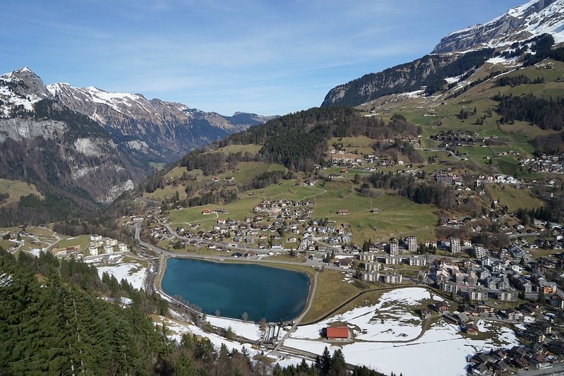 20251102-xrud8 20251102-xrud8