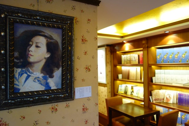 20251102-vzx9t 20251102-vzx9t