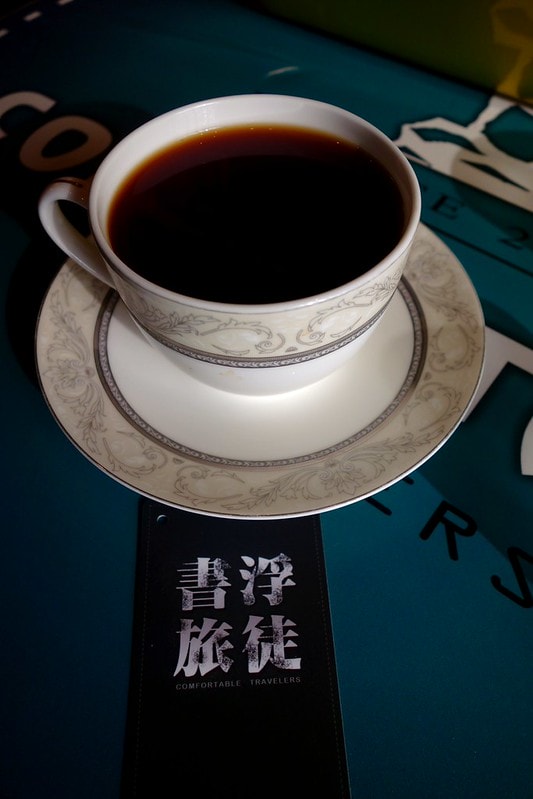 20251102-0ir2r 20251102-0ir2r