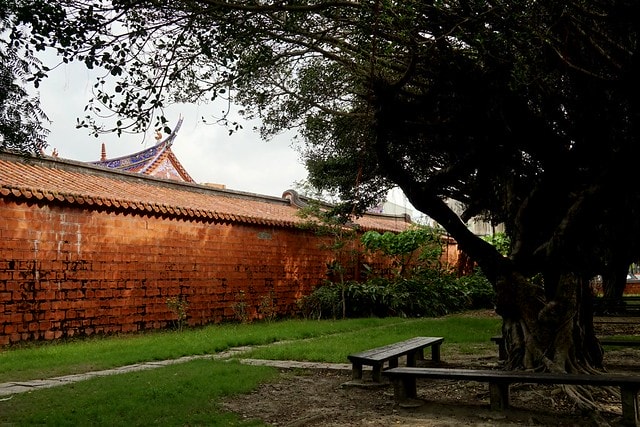 20251102-2z3xy 20251102-2z3xy