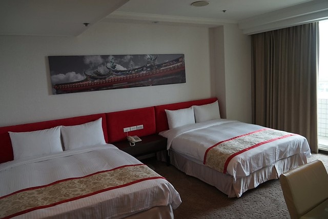 20251102-7c11g 20251102-7c11g