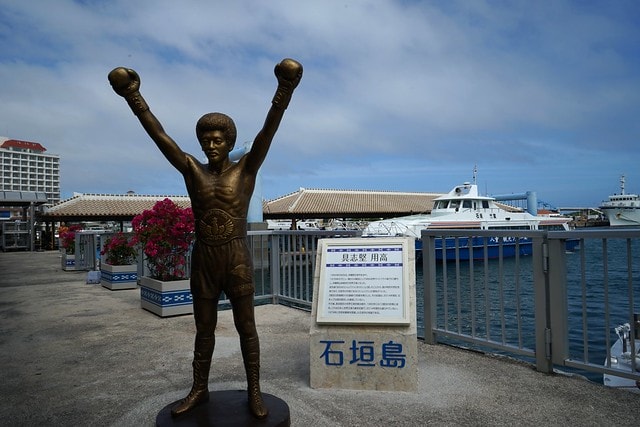 20251102-y2qf9 20251102-y2qf9