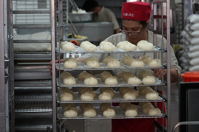 20251102-z1318 20251102-z1318