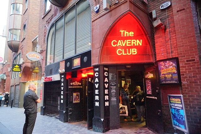 20251102-t09zi 20251102-t09zi