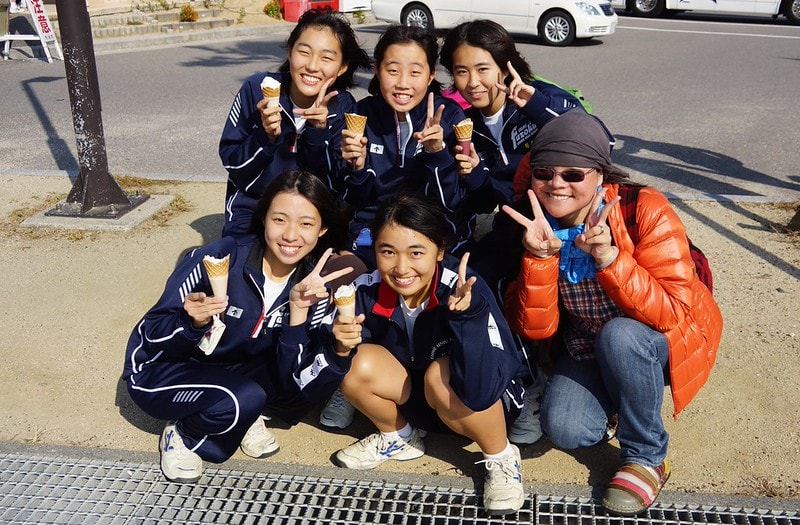 20251102-r9z8a 20251102-r9z8a