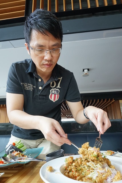 20251102-u5n6f 20251102-u5n6f