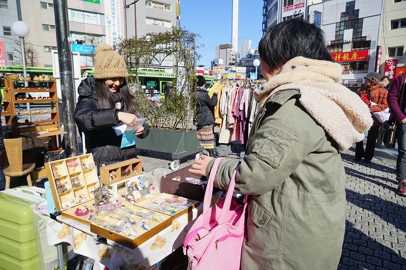 20251102-1ezmu 20251102-1ezmu