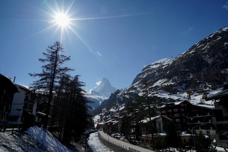 20251102-vm9i8 20251102-vm9i8