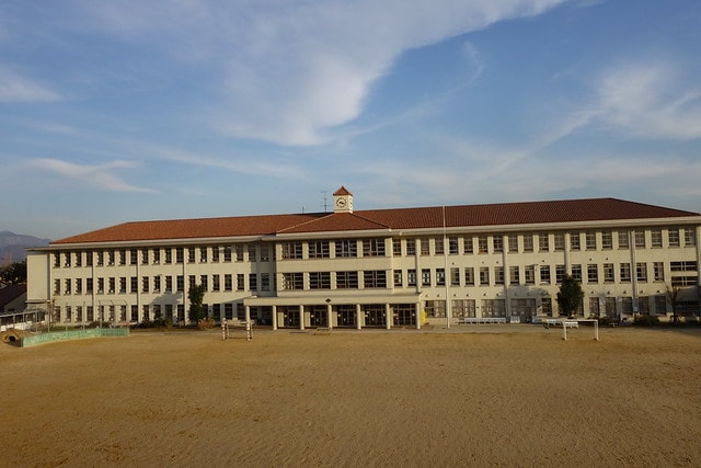 20251102-5fjh1 20251102-5fjh1