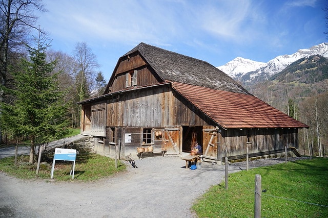 20251102-bl07l 20251102-bl07l