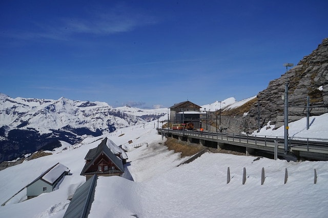 20251102-d2wbx 20251102-d2wbx