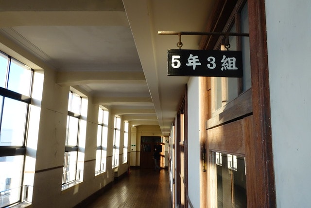 20251102-d8tme 20251102-d8tme