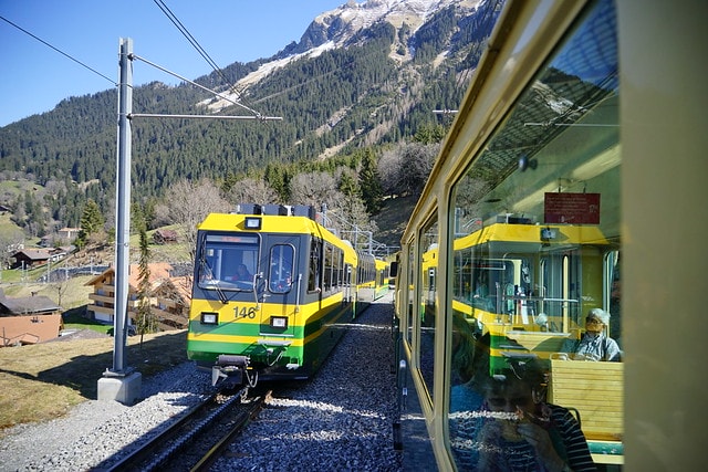 20251102-it2iw 20251102-it2iw